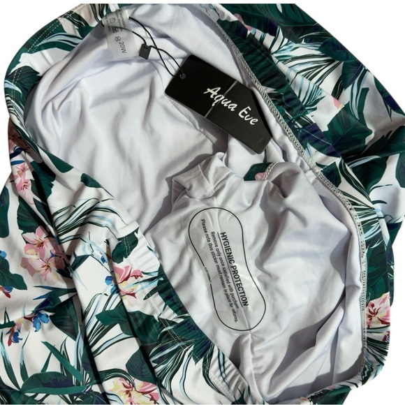AQUA‎ EVE Tropical Print Swimsuit Bottoms Boy Shorts  sz 20 W Multicolor Stretch - Picture 8 of 8